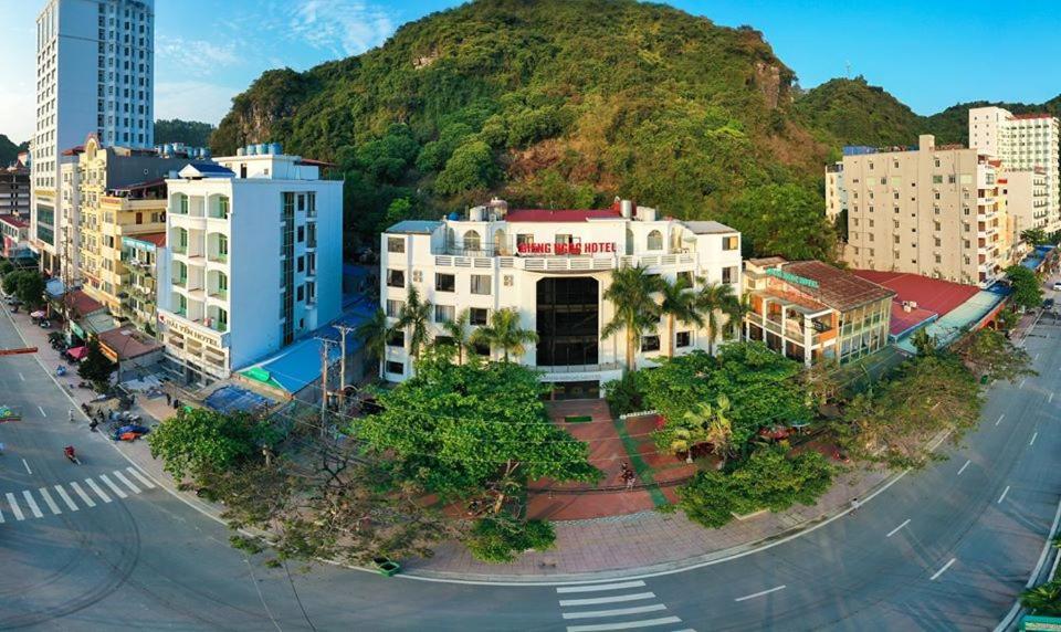 Gieng Ngoc Sea Moutain View Cat Ba Hotel Dong Khe Sau Bagian luar foto
