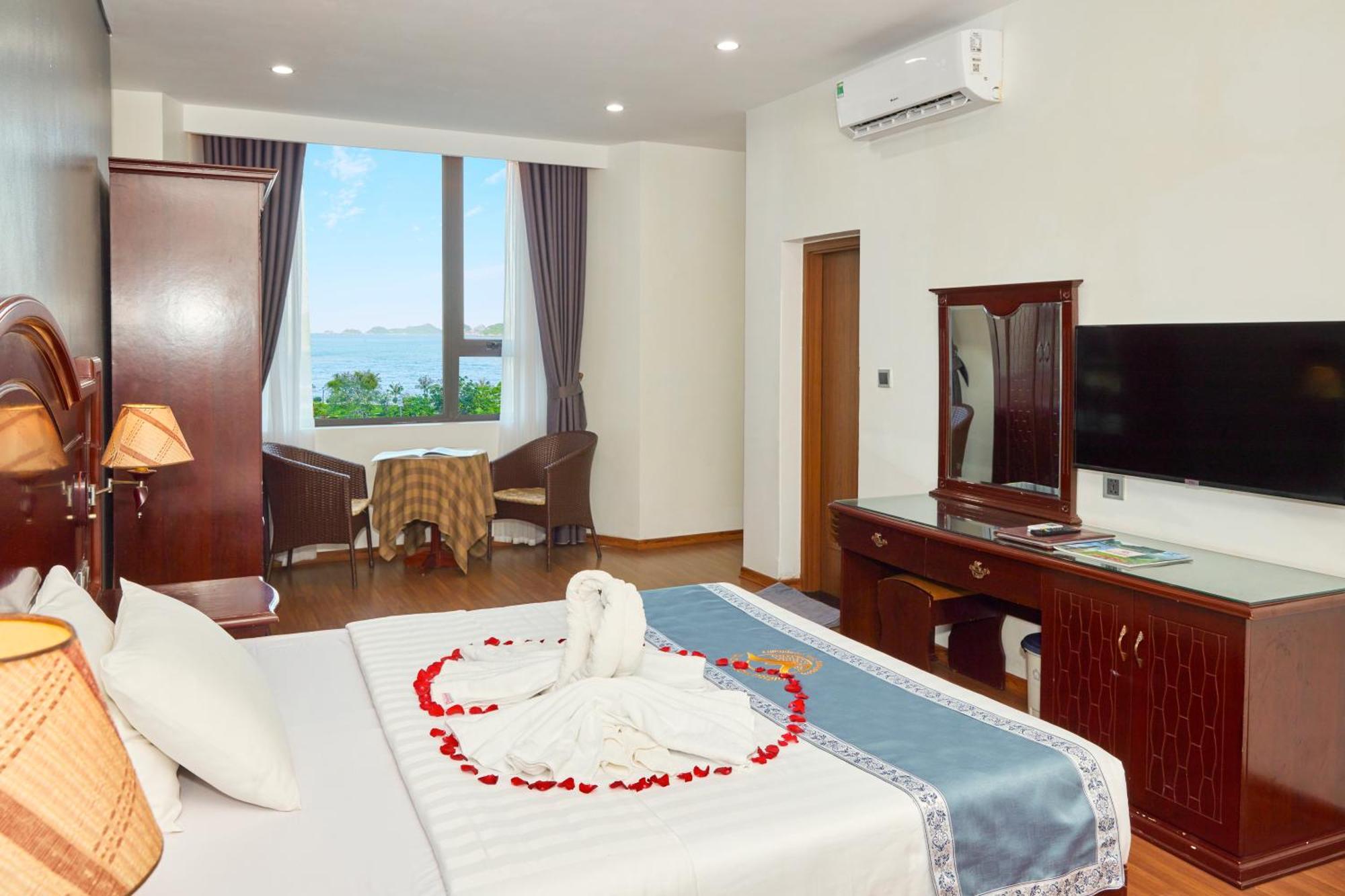 Gieng Ngoc Sea Moutain View Cat Ba Hotel Dong Khe Sau Bagian luar foto